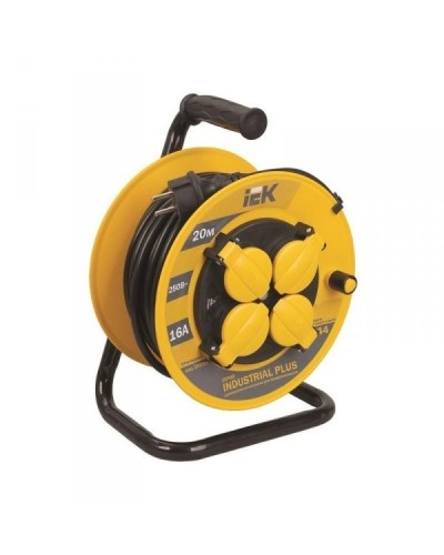 УК40 4 места, 40м (WKP15-16-04-40-44). Удлинитель на катушке Industrial plus. IEK в Щелково